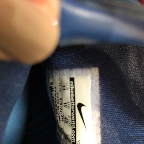 Nike Men’s HyperRev size 11 - Picture 4 of 4